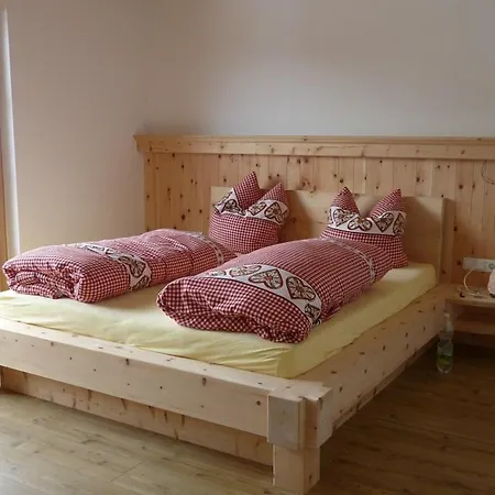 Holzberghof Δωμάτια σε οικογενειακή κατοικία *